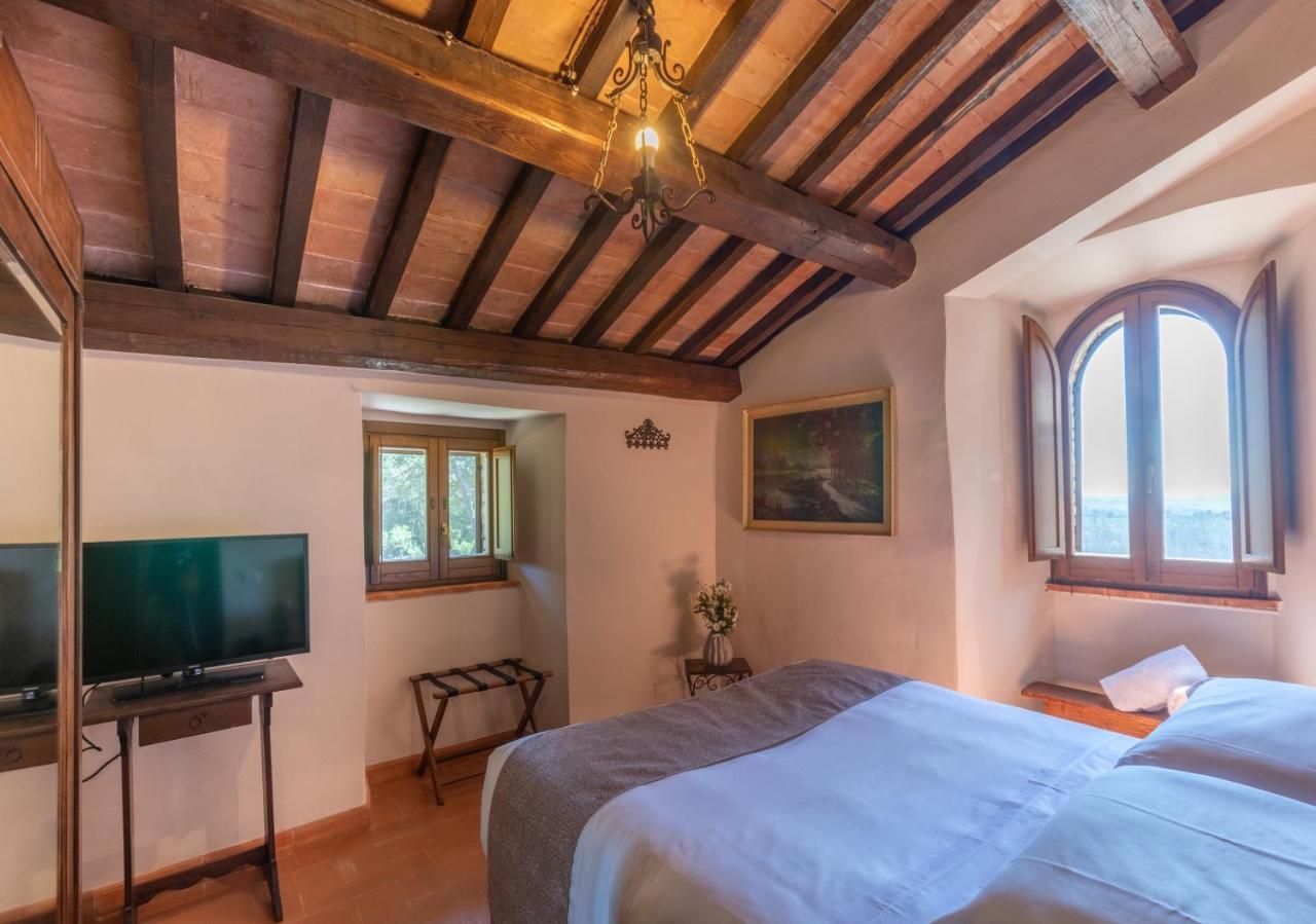 Borgo Petroro Hotel Todi Exterior photo
