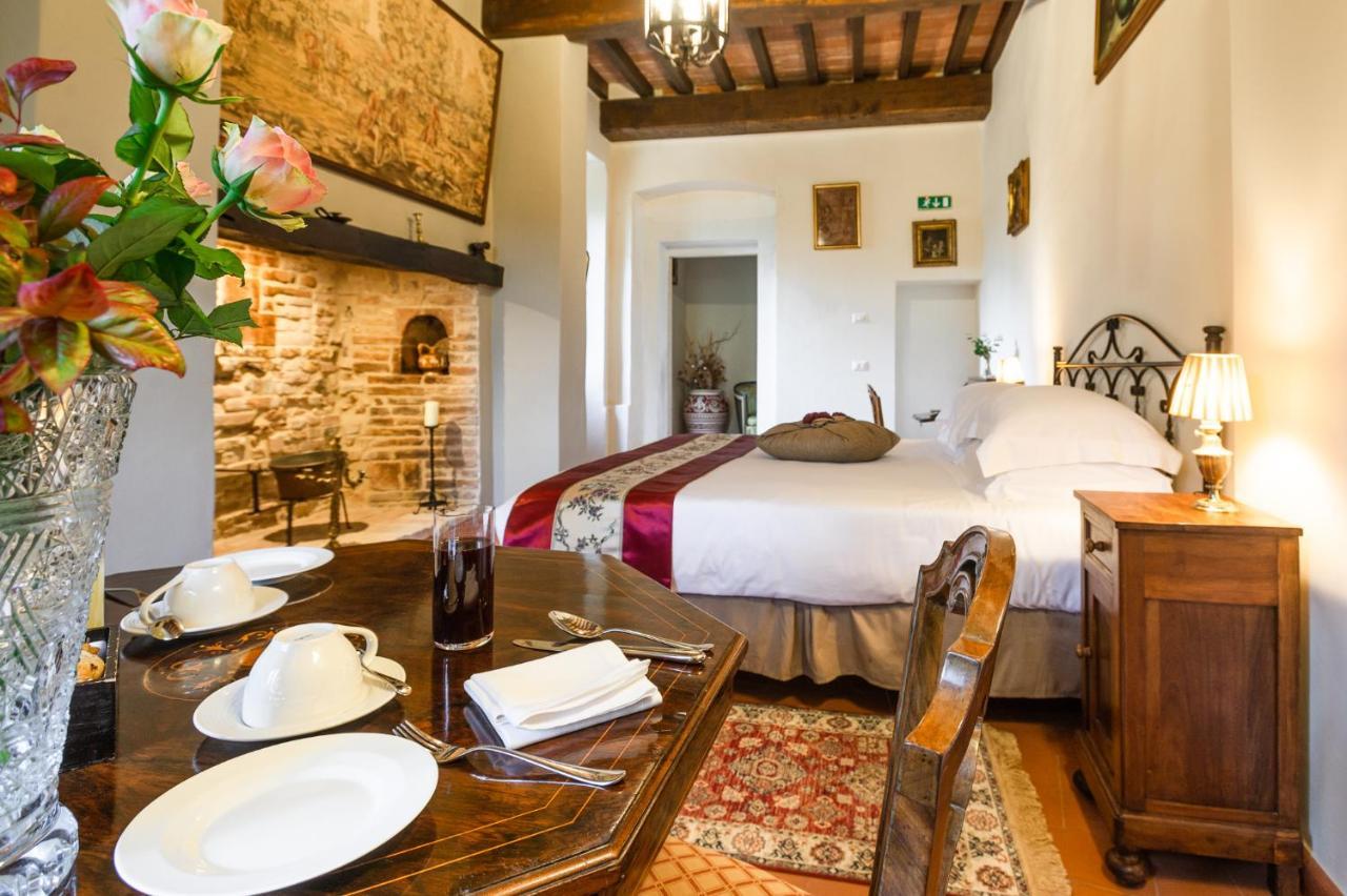 Borgo Petroro Hotel Todi Exterior photo