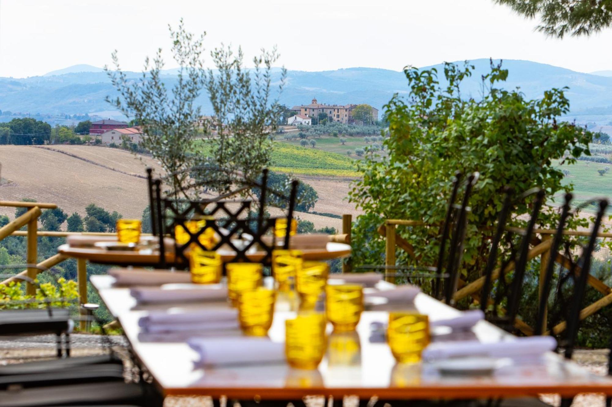 Borgo Petroro Hotel Todi Exterior photo