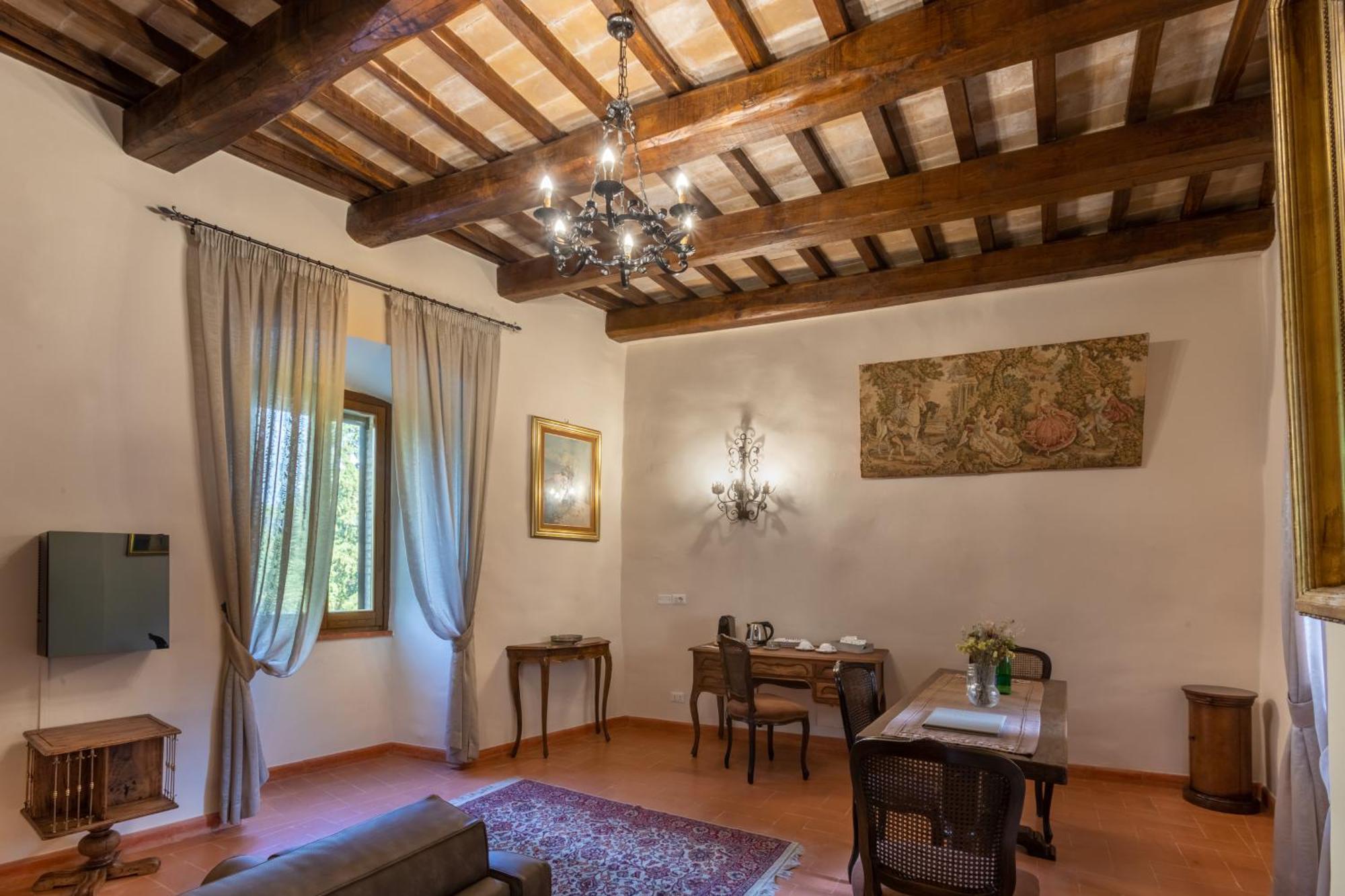 Borgo Petroro Hotel Todi Exterior photo